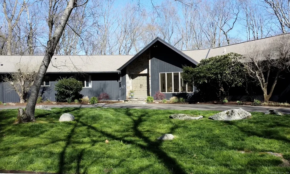 Unit for sale at 48 Breeds Hill Place, Wilton, CT 06897