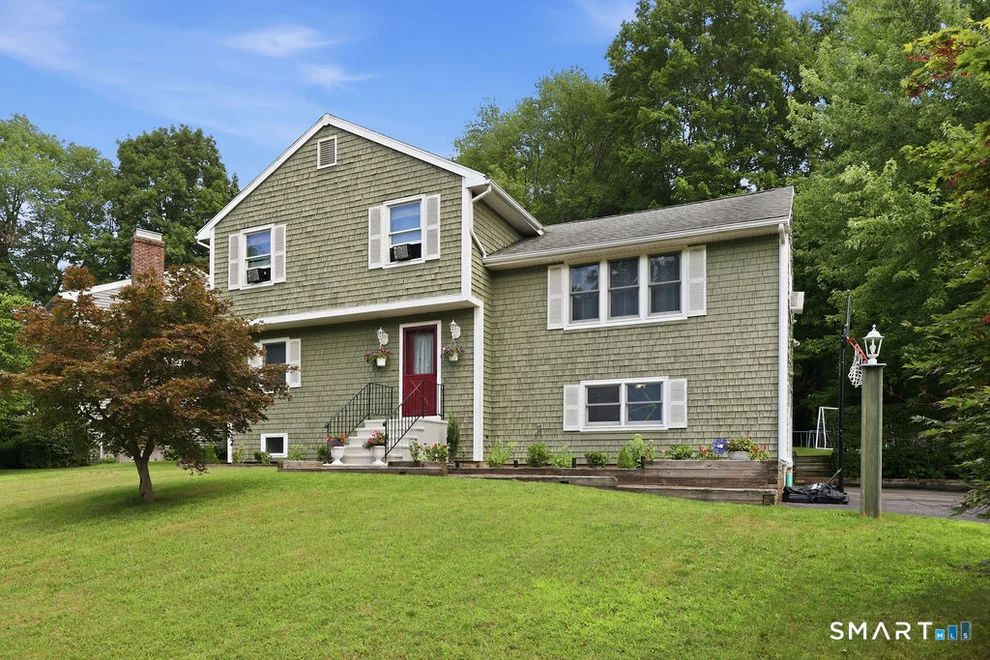 Unit for sale at 21 Woodside Drive, Farmington, CT 06085