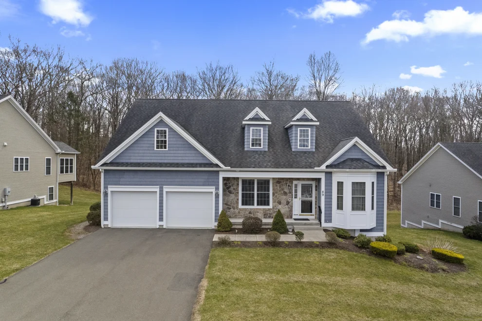 Unit for sale at 90 Apple Gate, Southington, CT 06489