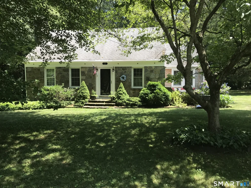 Unit for sale at 84 Ayers Point Road, Old Saybrook, CT 06475
