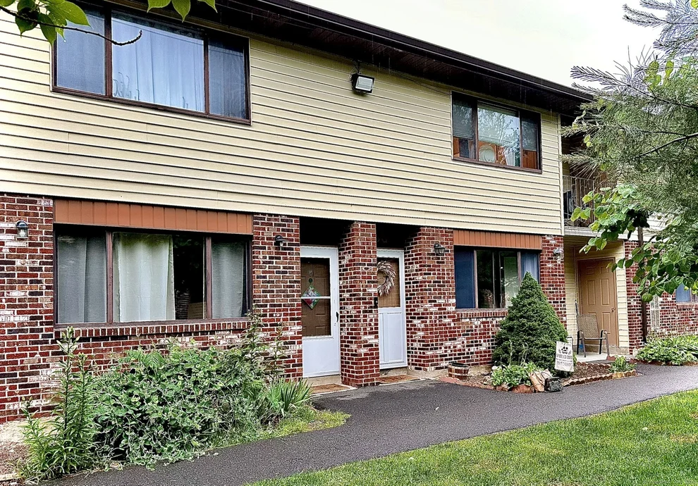 Unit for sale at 55 Thompson Street, East Haven, CT 06513