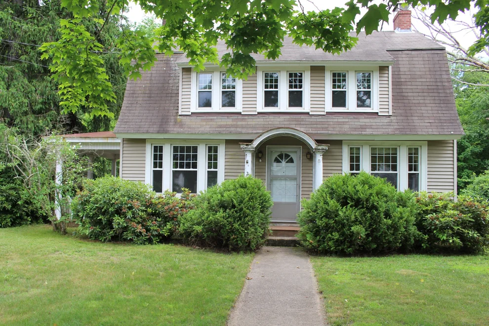Unit for sale at 27 Old Kent Road, Mansfield, CT 06250