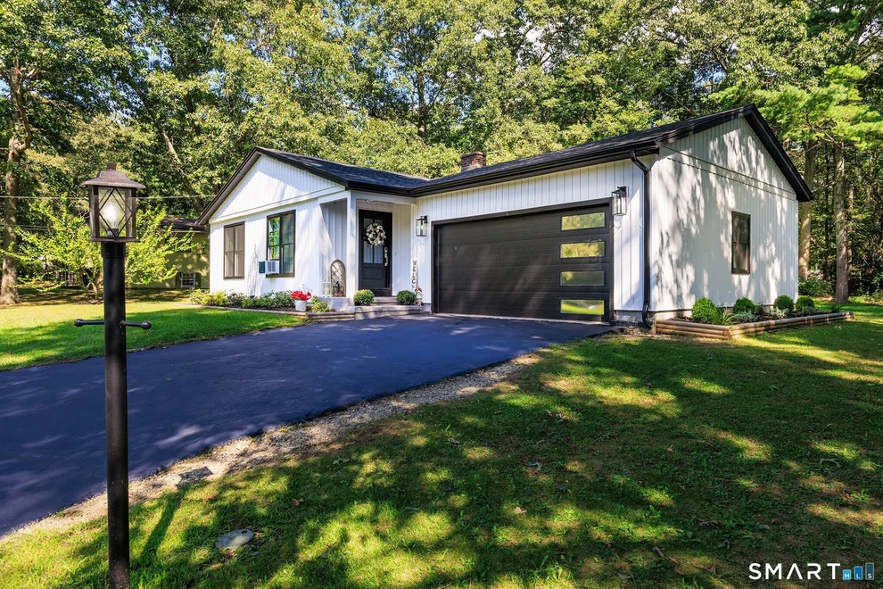 Unit for sale at 478 Wauregan Road, Killingly, CT 06387