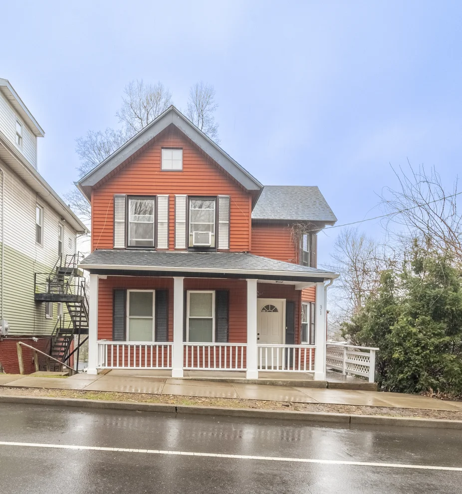 Unit for sale at 31 New Hanover Avenue, Meriden, CT 06451
