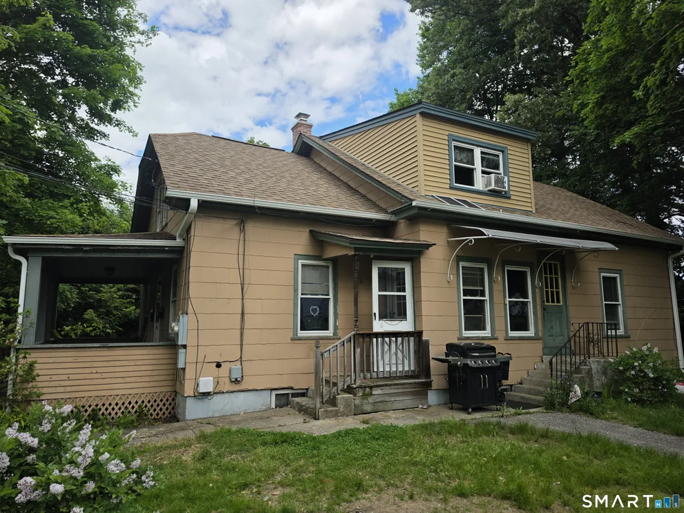Unit for sale at 170 Maple Street, Killingly, CT 06239