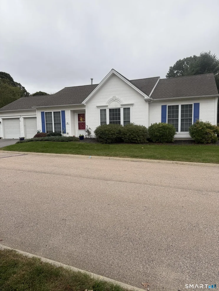 Unit for sale at 26 Beechwood Drive, Waterford, CT 06385