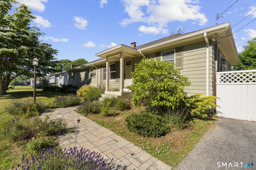Unit for sale at 48 Prospect Avenue, East Lyme, CT 06357
