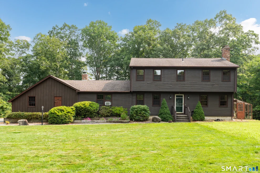Unit for sale at 289 Hoop Pole Road, Guilford, CT 06437