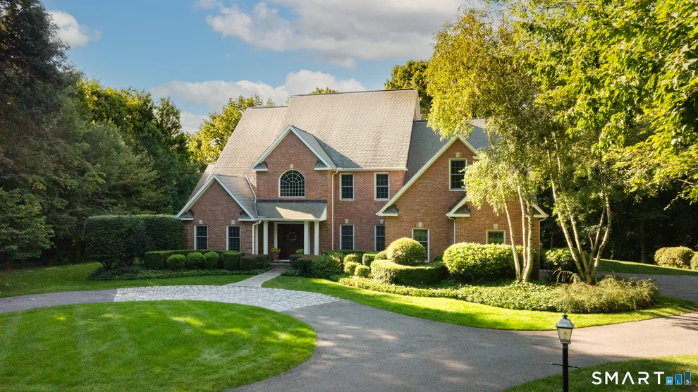 Unit for sale at 67 Abbott Farms Road, Middlebury, CT 06762