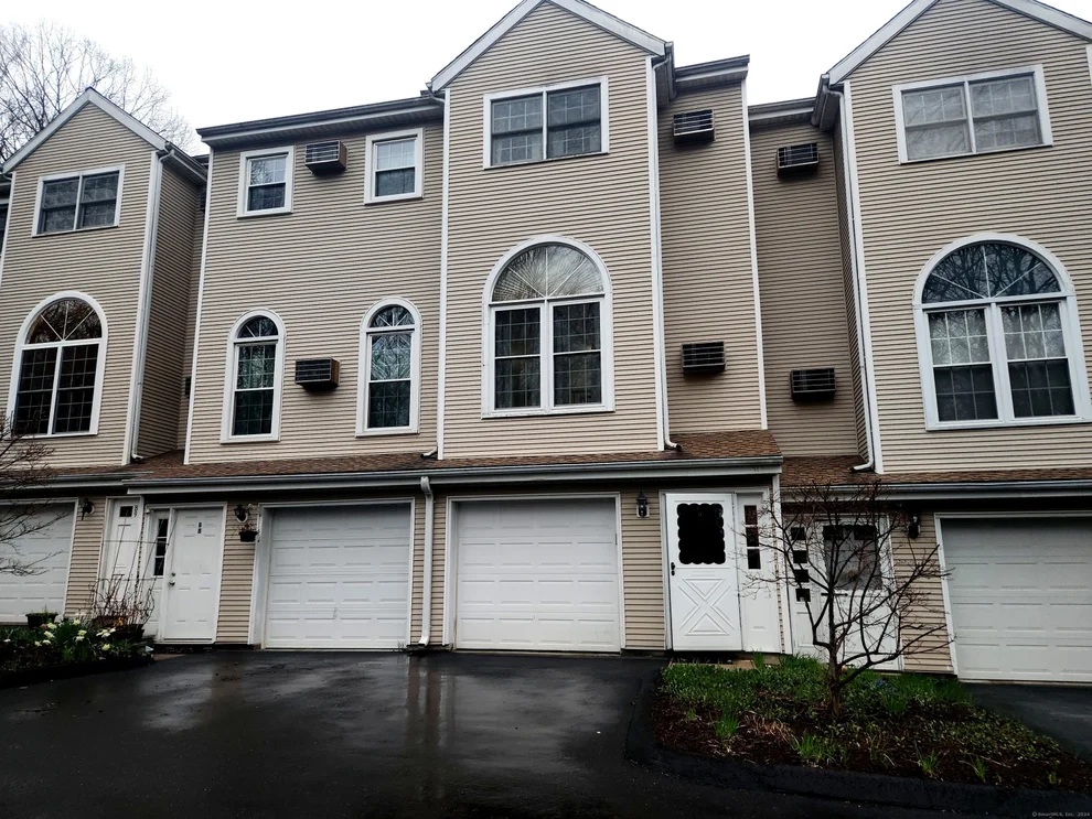 Unit for sale at 350 Bristol Street, Waterbury, CT 06708