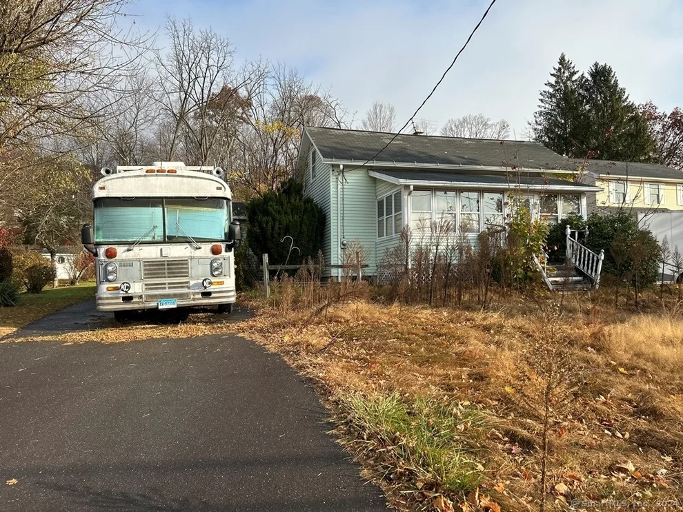 Unit for sale at 124 Branch Road, Thomaston, CT 06787
