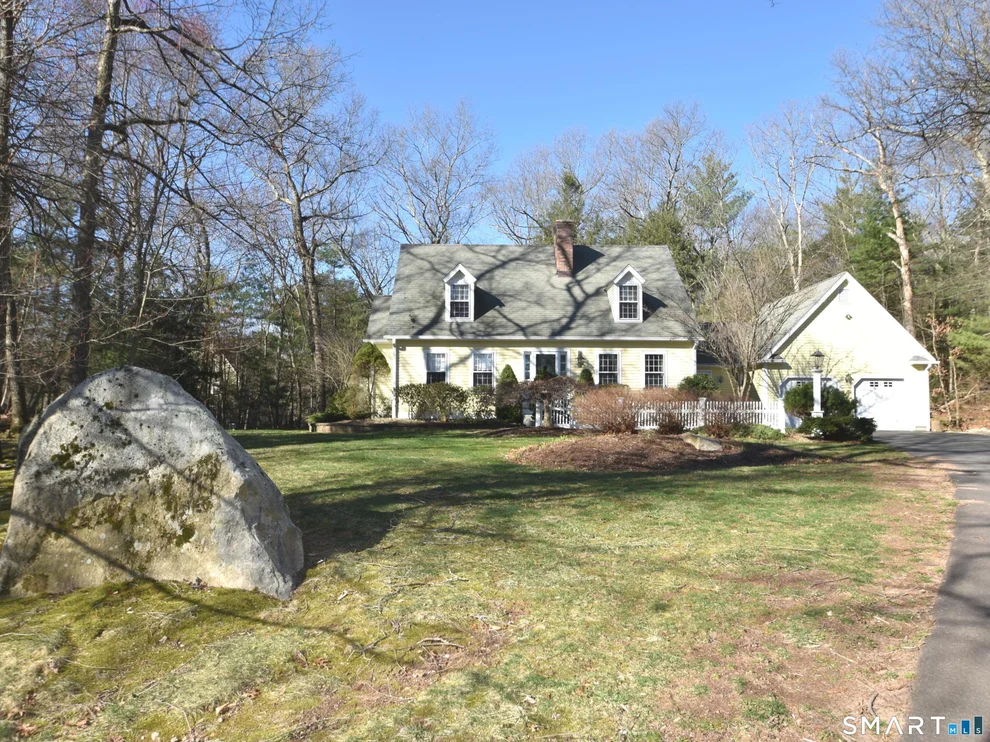 Unit for sale at 253 Hurlburt Street, Glastonbury, CT 06033