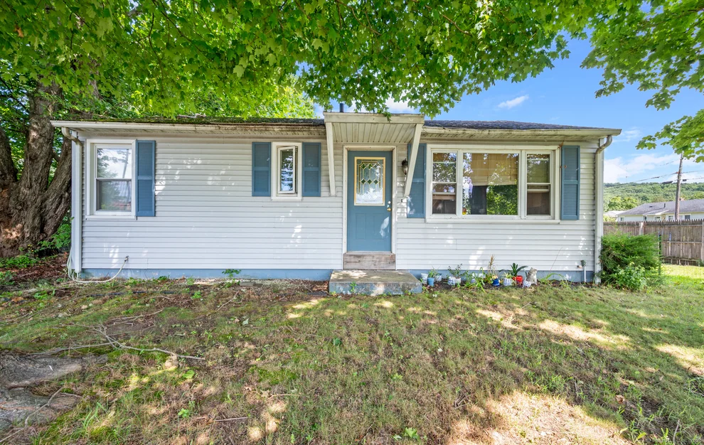Unit for sale at 111 Wyoming Avenue, Waterbury, CT 06706