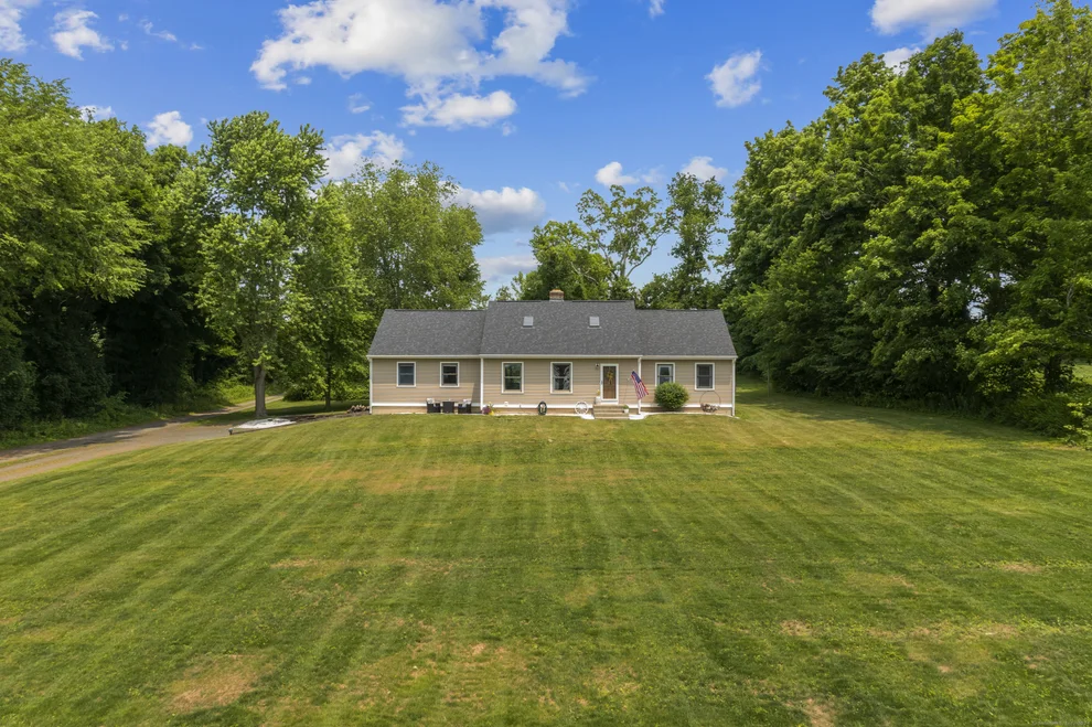 Unit for sale at 40 Miller Road, Middlefield, CT 06455