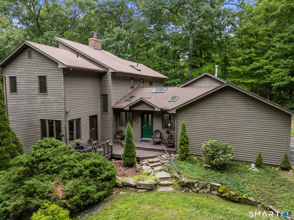 Unit for sale at 190 Stub Hollow Road, New Hartford, CT 06057