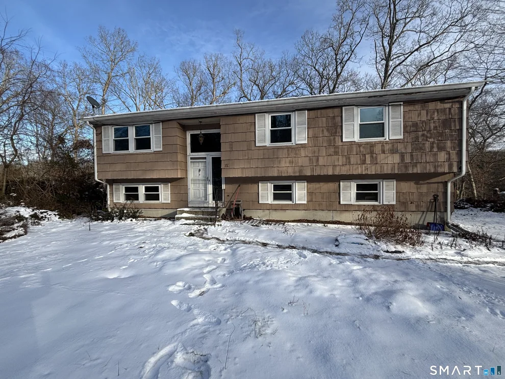Unit for sale at 39 Latimer Drive, East Lyme, CT 06333