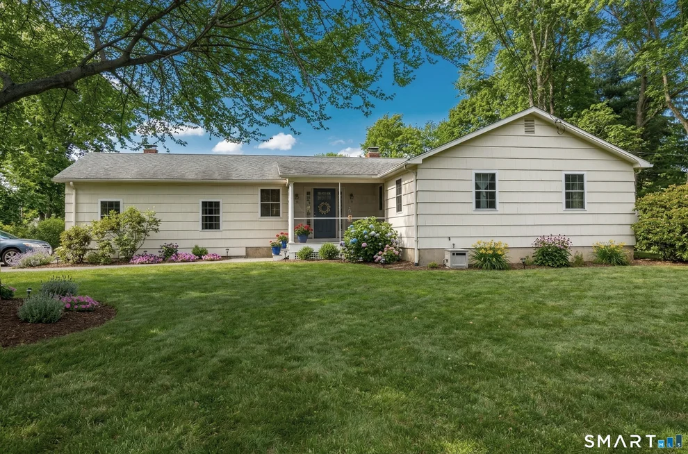 Unit for sale at 23 Meadowood Lane, Old Saybrook, CT 06475