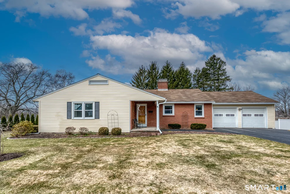 Unit for sale at 116 Fairlawn Drive, Torrington, CT 06790