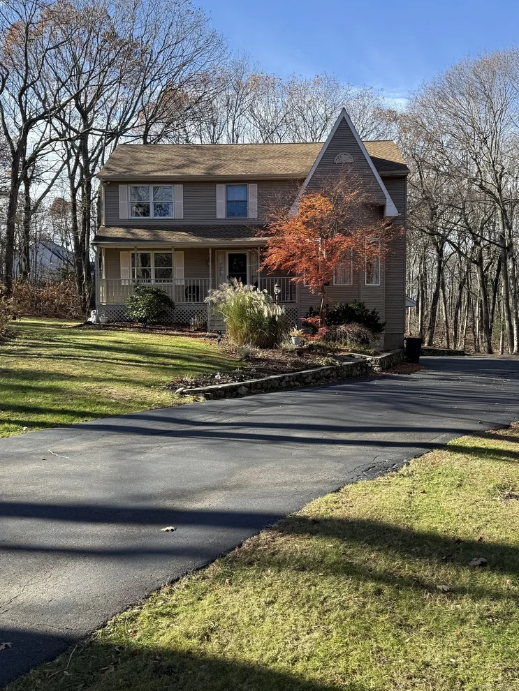 Unit for sale at 19 Wagon Trail, Wolcott, CT 06716