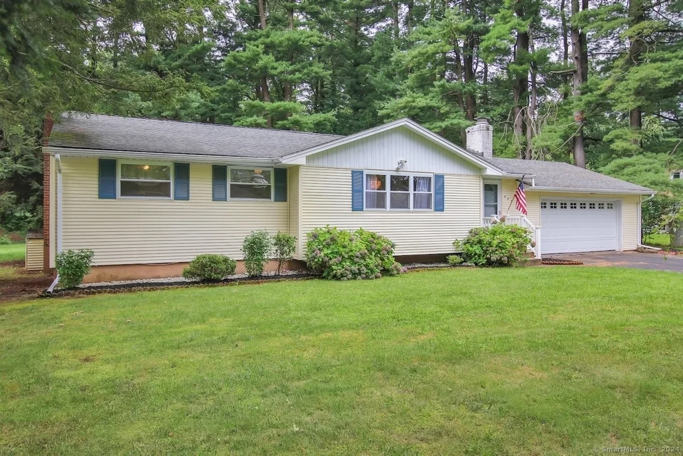 Unit for sale at 665 Goodwin Street, East Hartford, CT 06108