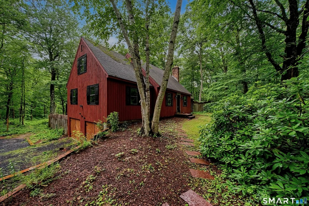 Unit for sale at 216 Reservoir Road, Killingworth, CT 06419