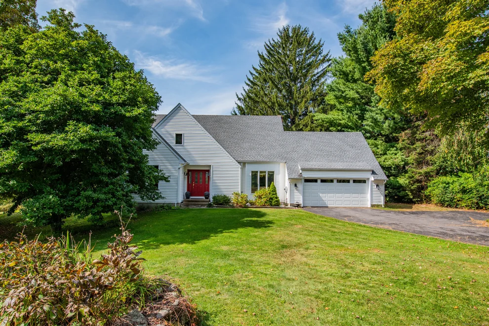 Unit for sale at 1456 Middlebury Road, Watertown, CT 06795