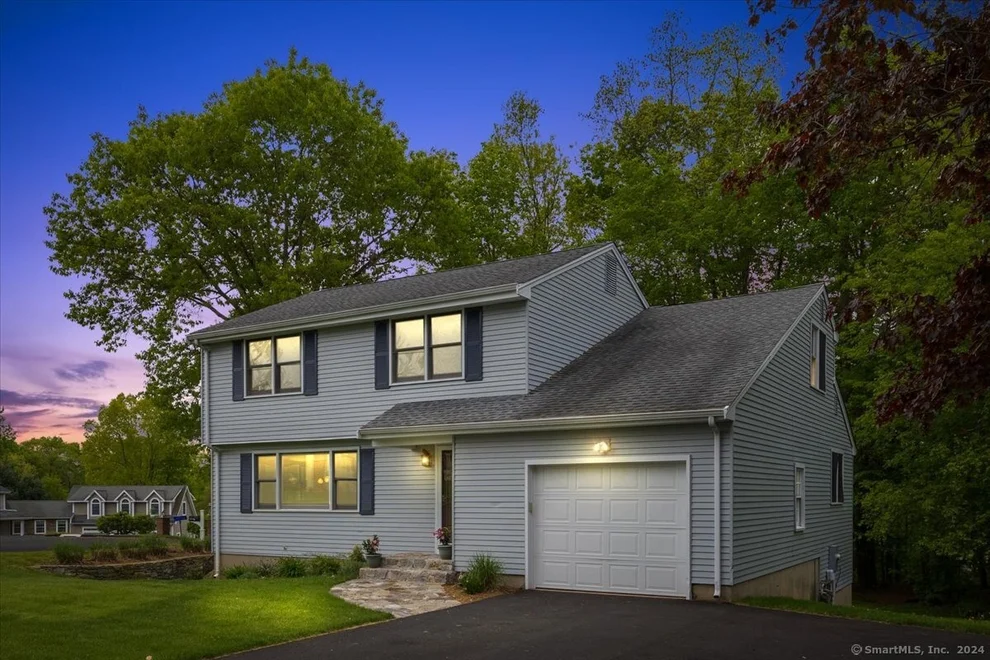Unit for sale at 5 Vista Lane, Glastonbury, CT 06033