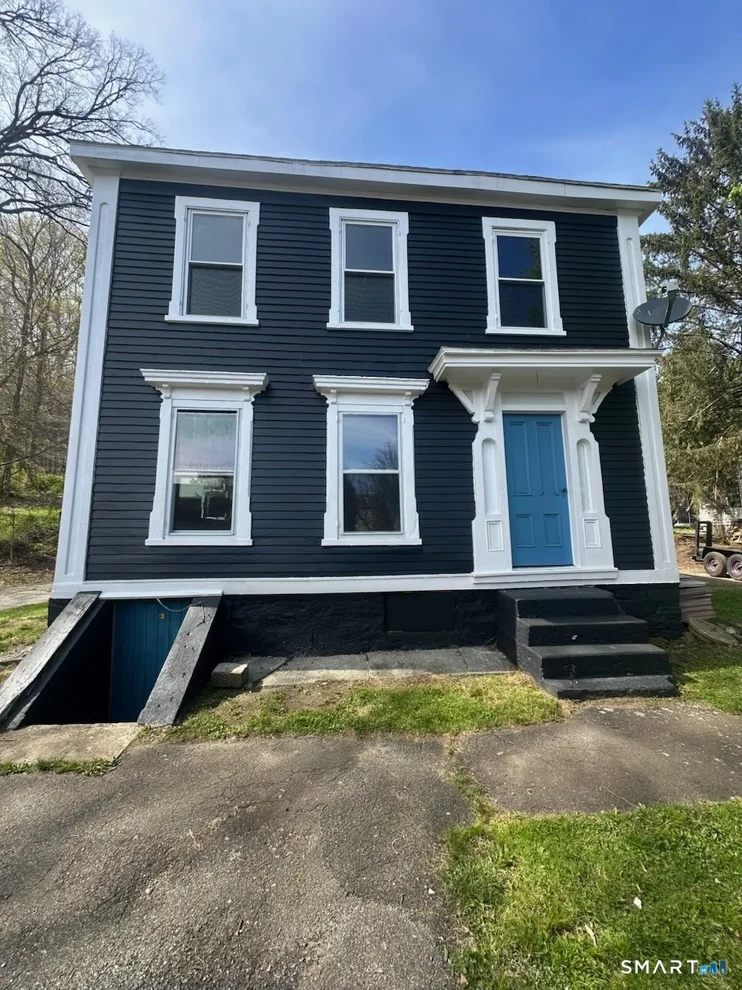 Unit for sale at 2 Mediterranean Lane, Norwich, CT 06360