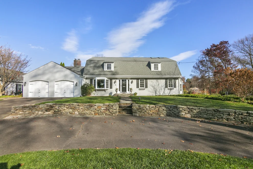 Unit for sale at 98 Waterside Lane, West Hartford, CT 06107