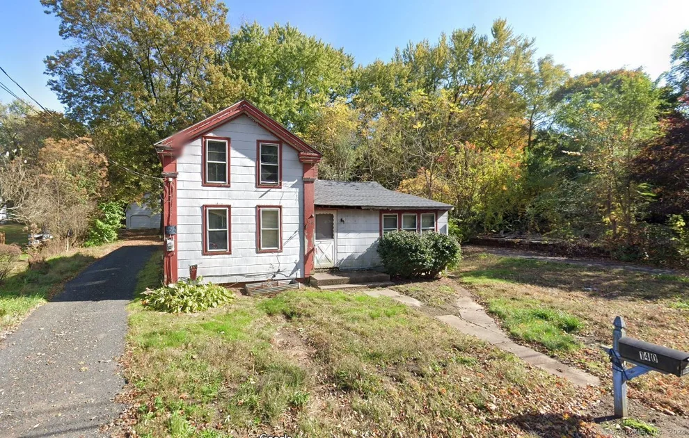 Unit for sale at 140 Water Street, East Windsor, CT 06088