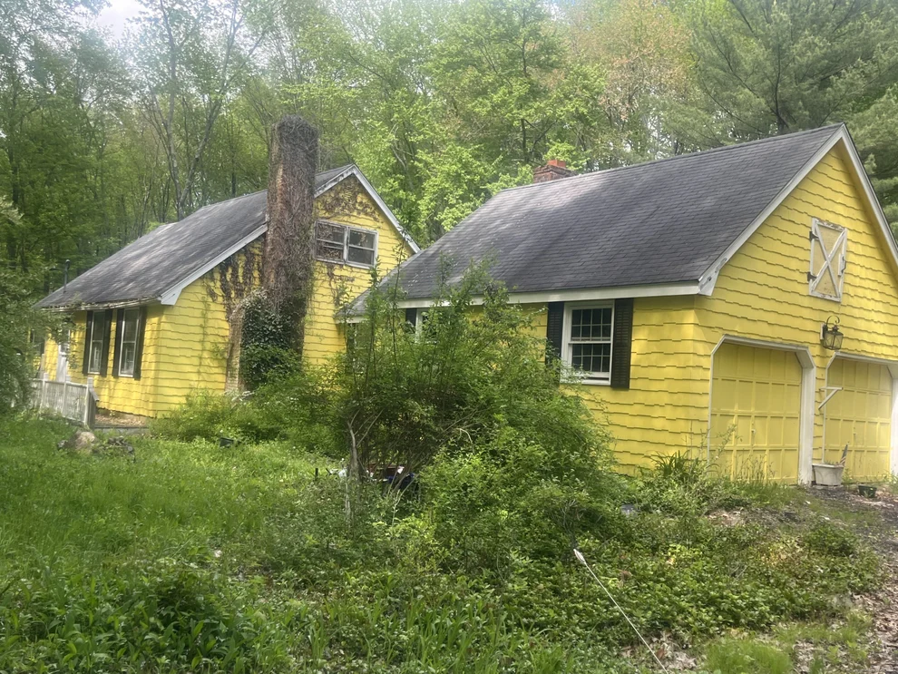 Unit for sale at 273 Dublin Hill Road, Southbury, CT 06488