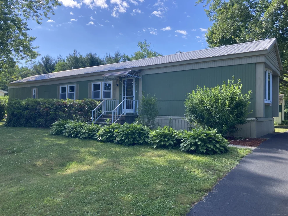 Unit for sale at 25 Breezy Lane, Thompson, CT 06262