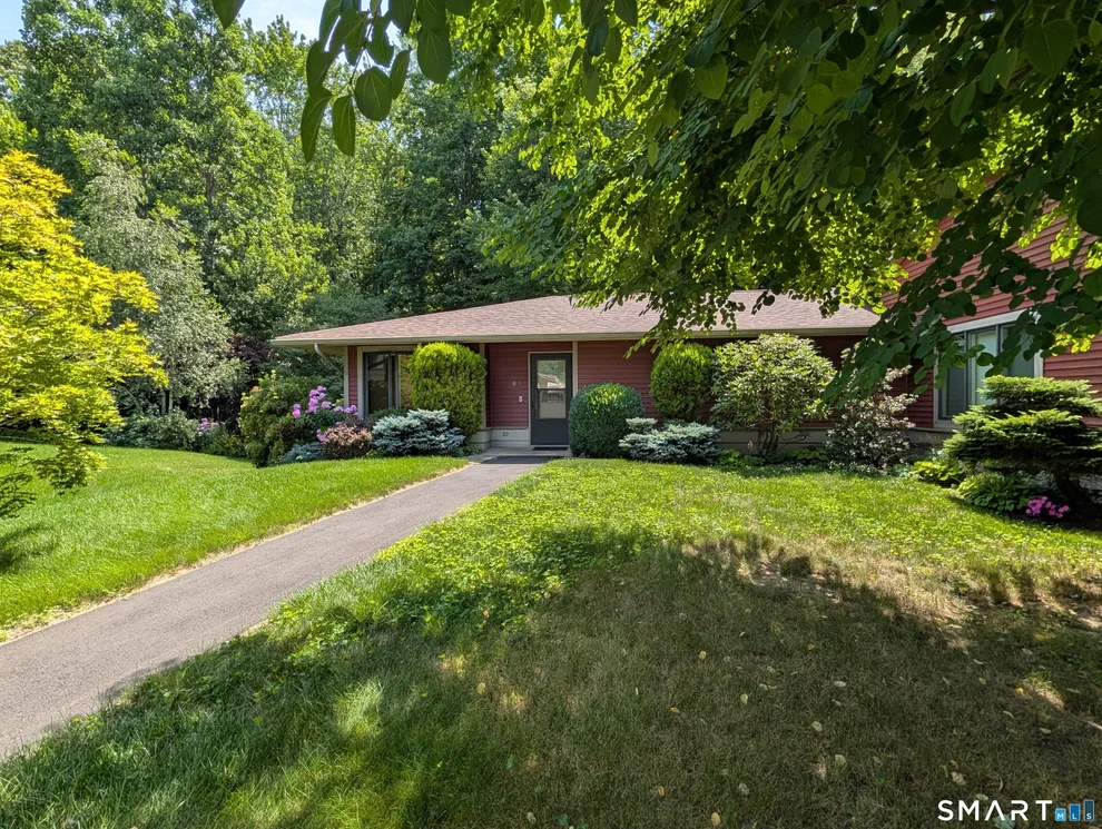 Unit for sale at 8 Sycamore Drive, Mansfield, CT 06268