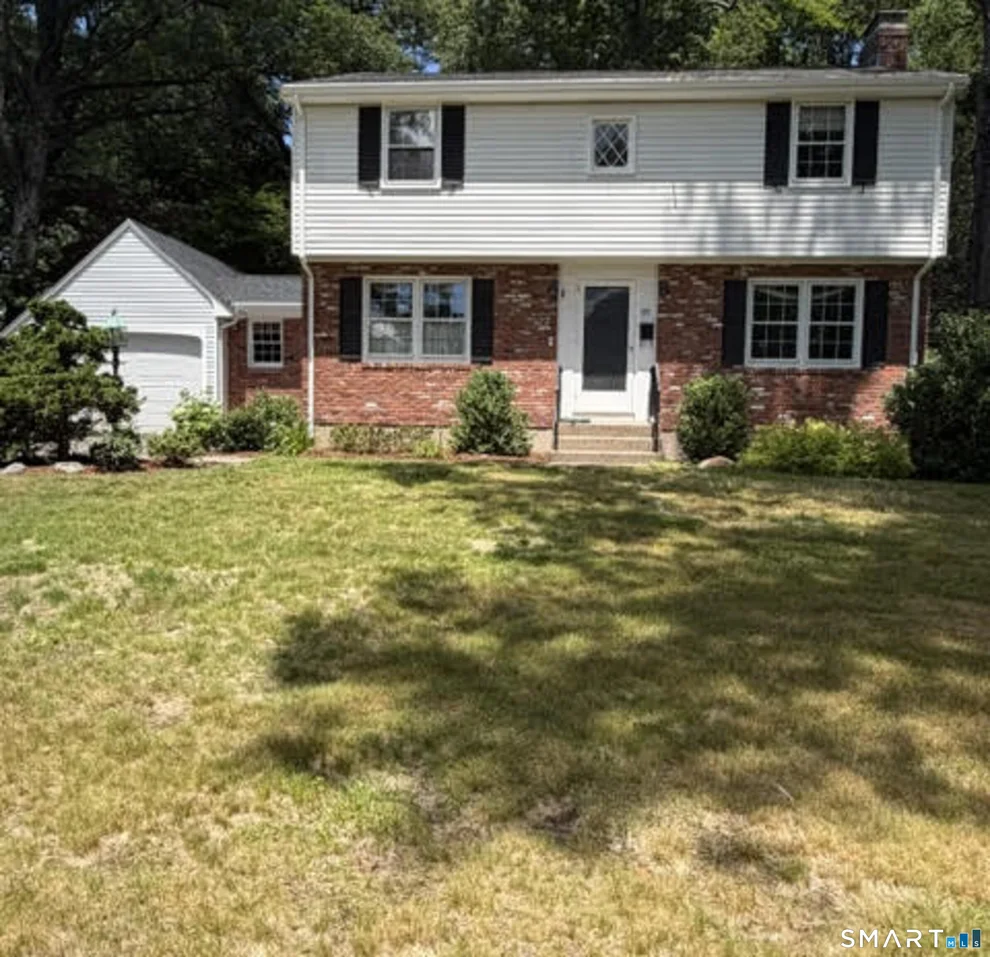 Unit for sale at 95 Cronin Street, Bristol, CT 06010