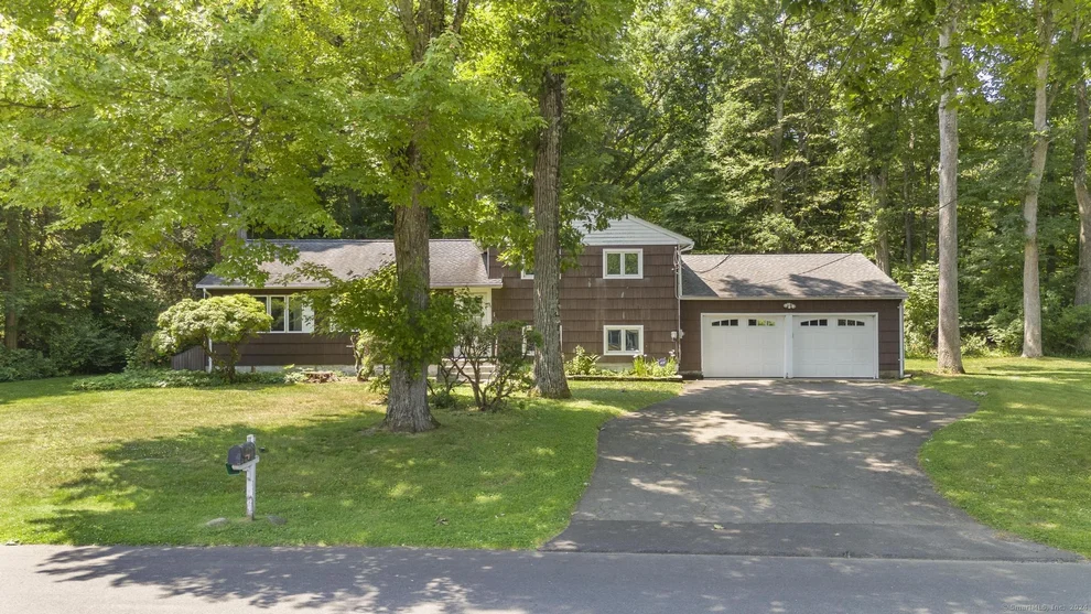 Unit for sale at 2 Driftwood Lane, Norwalk, CT 06851