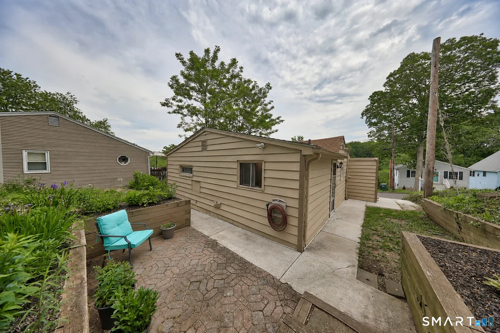 Unit for sale at 20 Fall Mountain Terrace, Plymouth, CT 06786