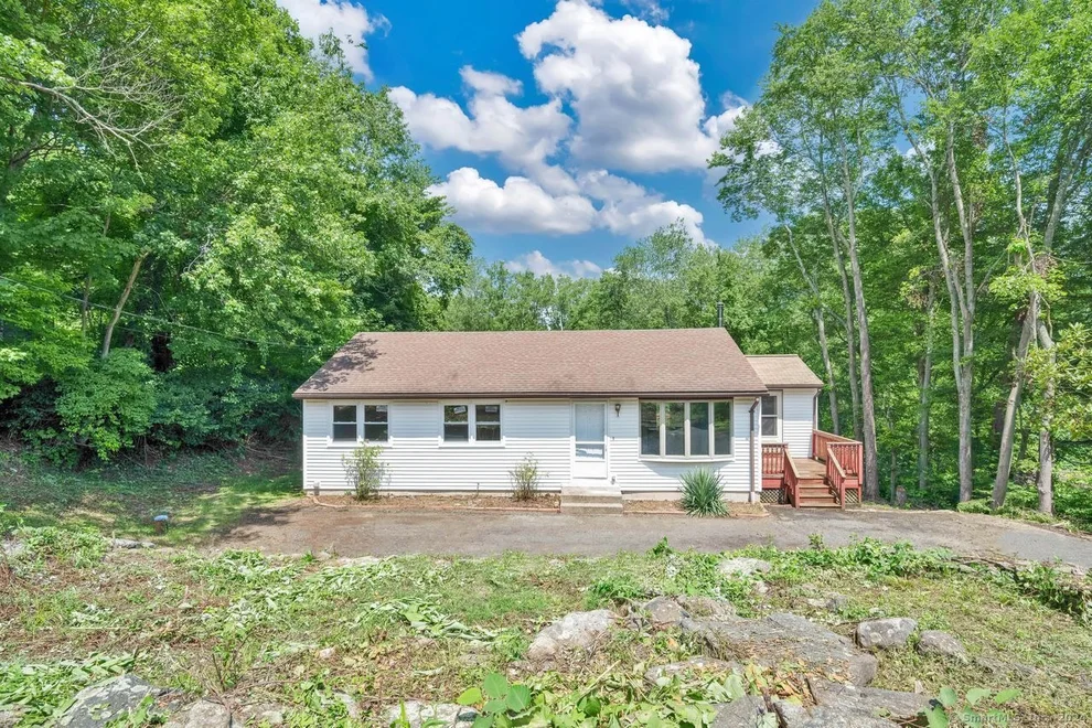 Unit for sale at 395 Washington Road, Plymouth, CT 06786