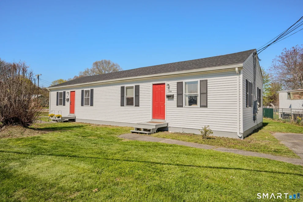 Unit for sale at 158 Midway Oval, Groton, CT 06340