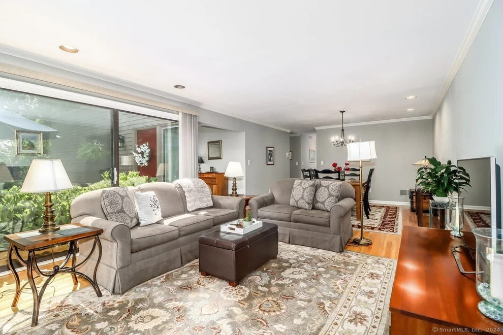 Unit for sale at 9 Charlton Hill Road, Hamden, CT 06518