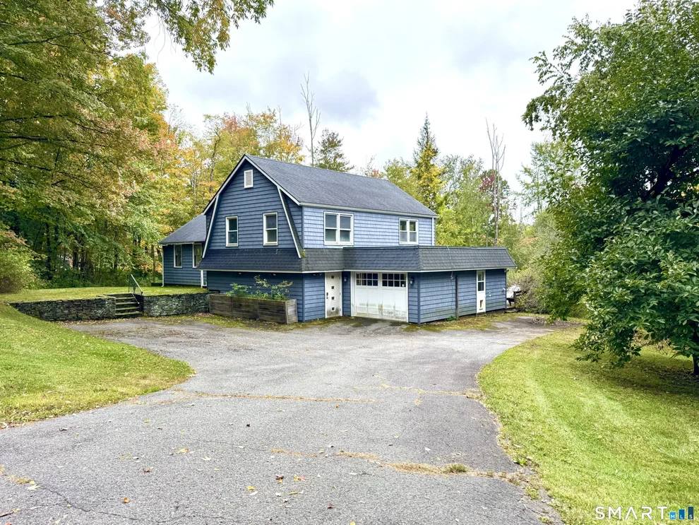 Unit for sale at 164 Litchfield Road, Norfolk, CT 06058