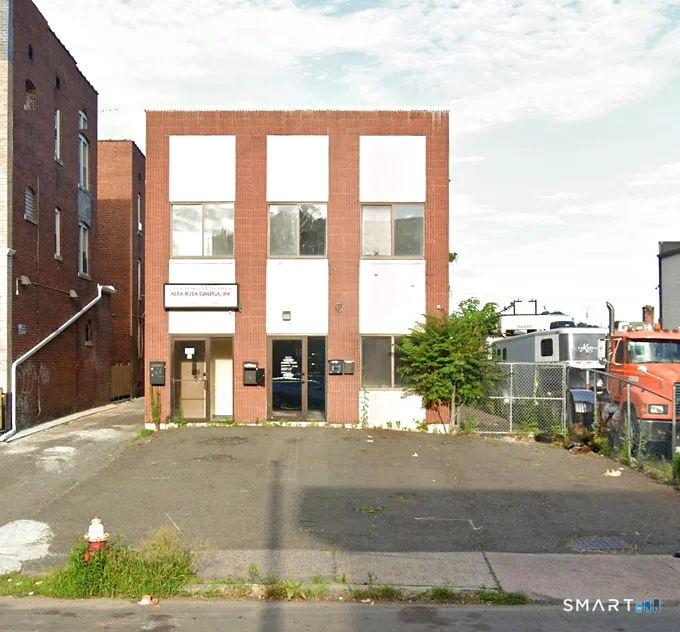 Unit for sale at 461 Wethersfield Avenue, Hartford, CT 06114