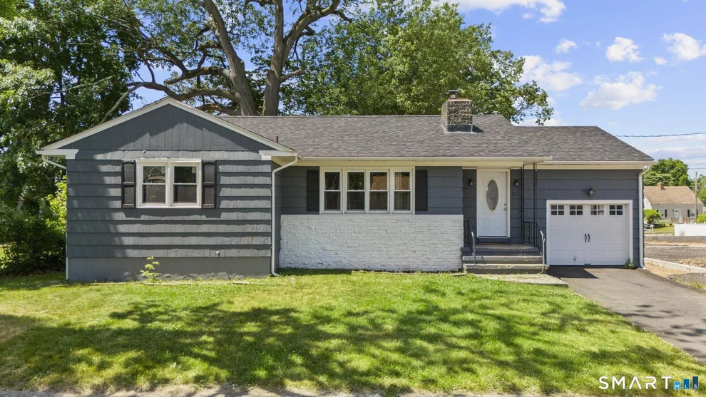 Unit for sale at 166 Collis Street, West Haven, CT 06516