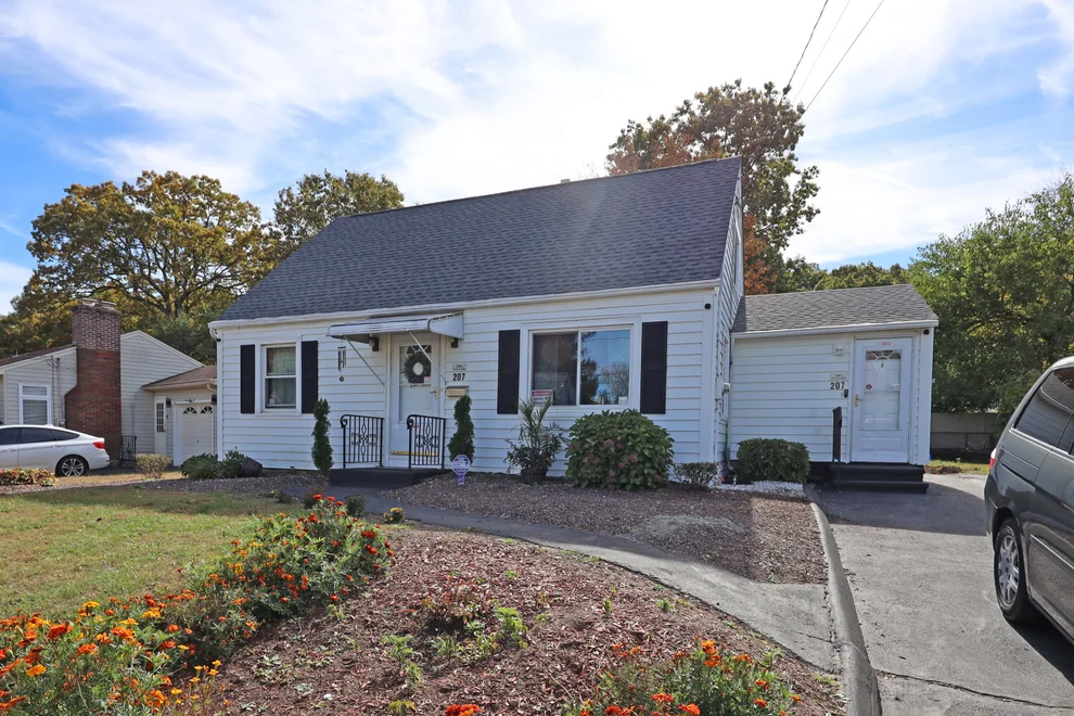 Unit for sale at 207 Nichols Drive, Waterbury, CT 06708