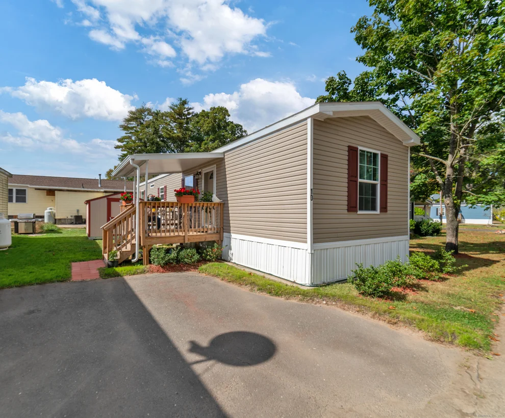 Unit for sale at 217 Dunham Street, Southington, CT 06489