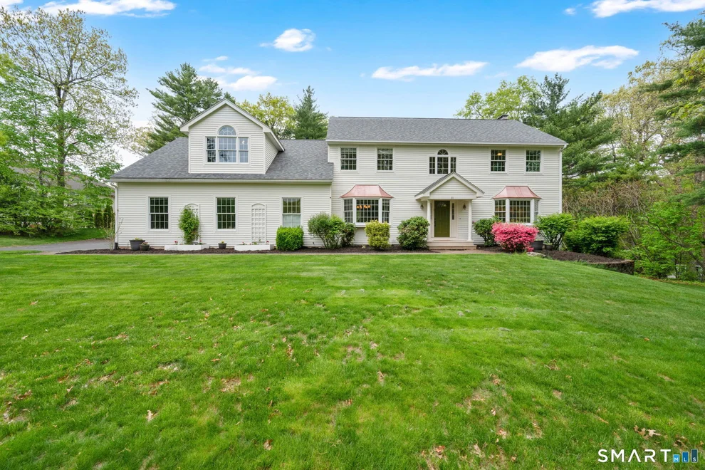 Unit for sale at 11 Benjamin Drive, Ellington, CT 06029