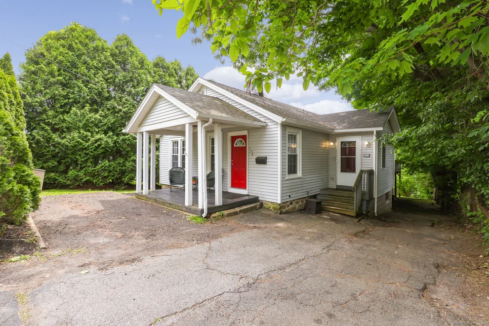 Unit for sale at 104 Sunnyside Avenue, Watertown, CT 06779