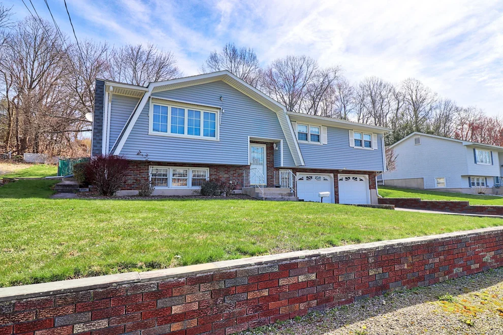 Unit for sale at 106 Arline Drive, Waterbury, CT 06705