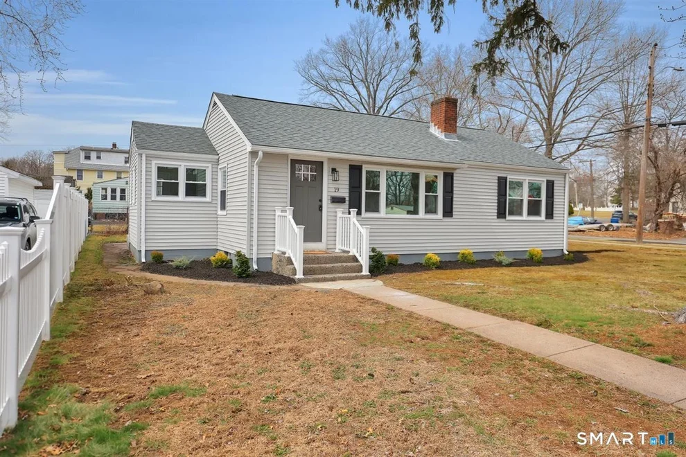 Unit for sale at 19 Songonosk Street, Windsor, CT 06095