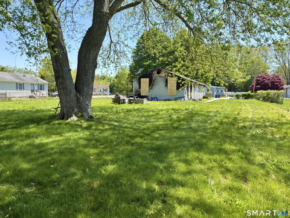 Unit for sale at 17 Joliet Court, Groton, CT 06340