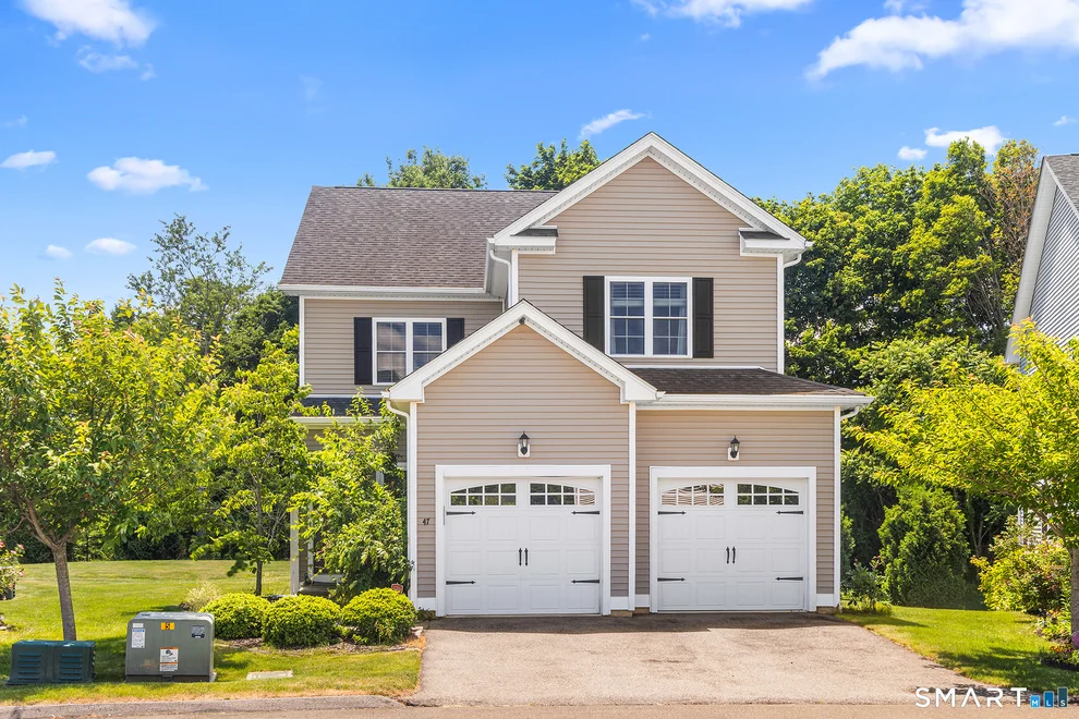 Unit for sale at 47 Lexington Gardens, North Haven, CT 06473